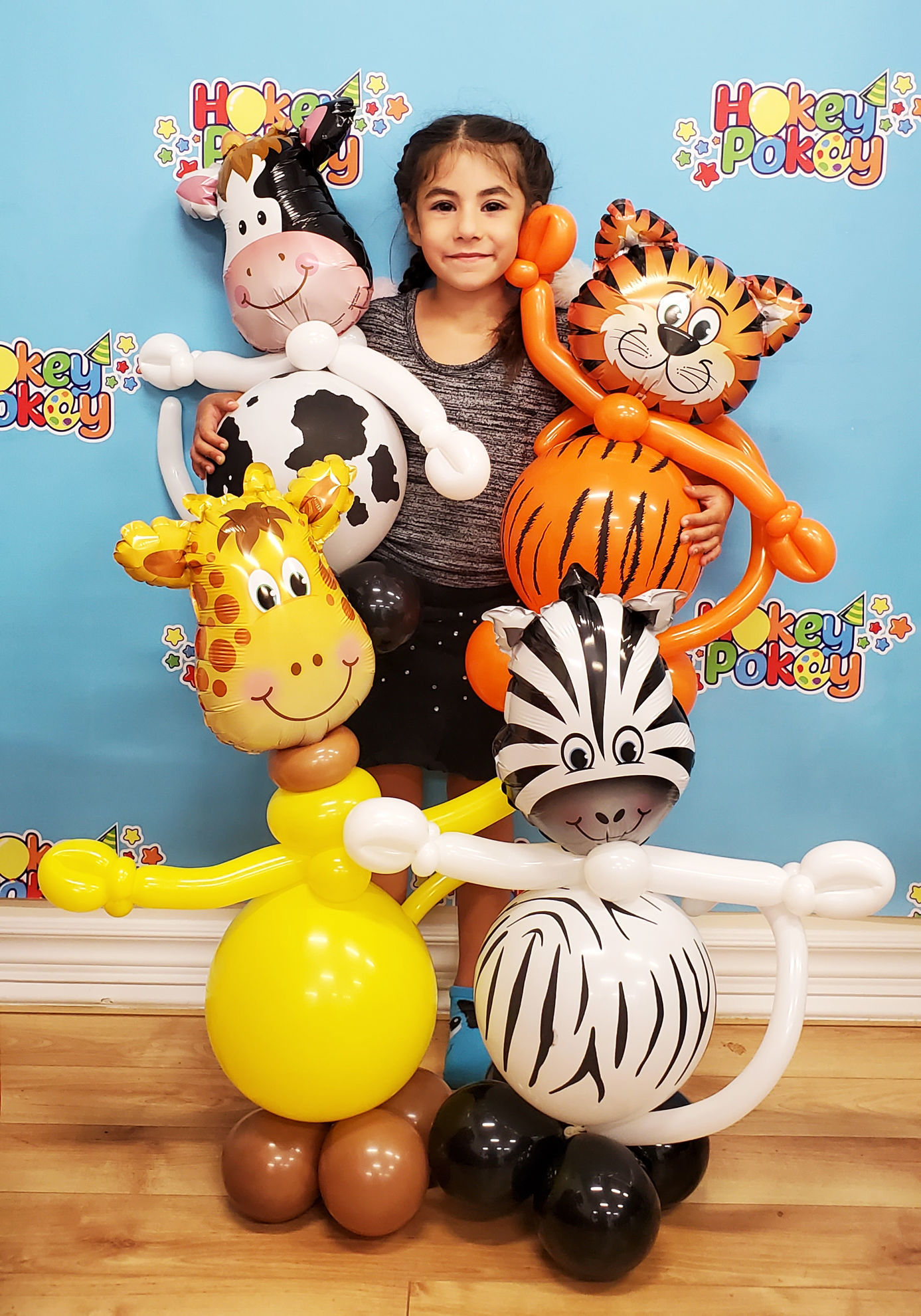 Picture of Mini Tickled Tiger - Balloon Centerpiece