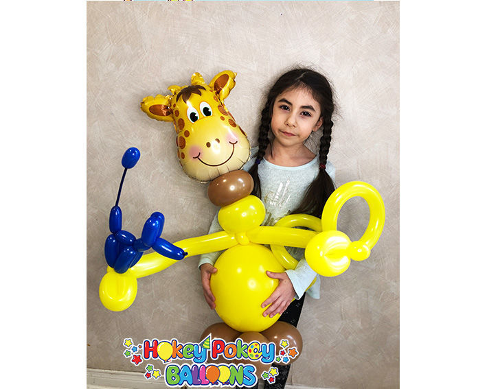 Picture of Mini Jolly Giraffe - Balloon Centerpiece