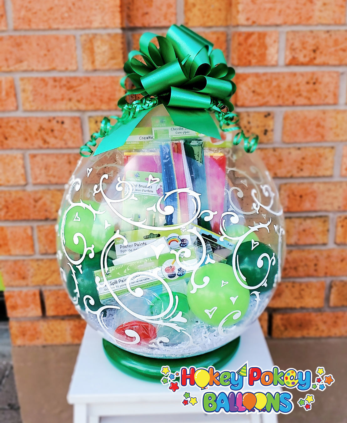 Picture of Little Artist  - Stuffed Balloon Gift with a Bow