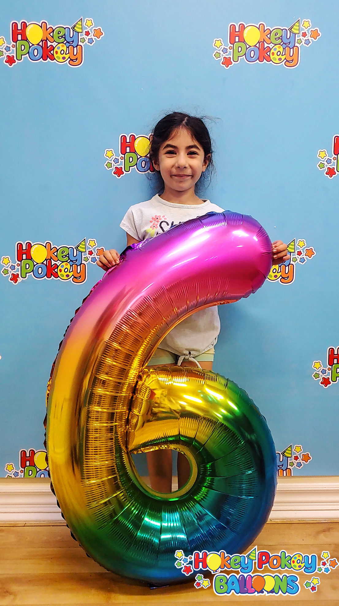 Picture of 34'' Foil Balloon Number 6 - Bright Rainbow (helium-filled)
